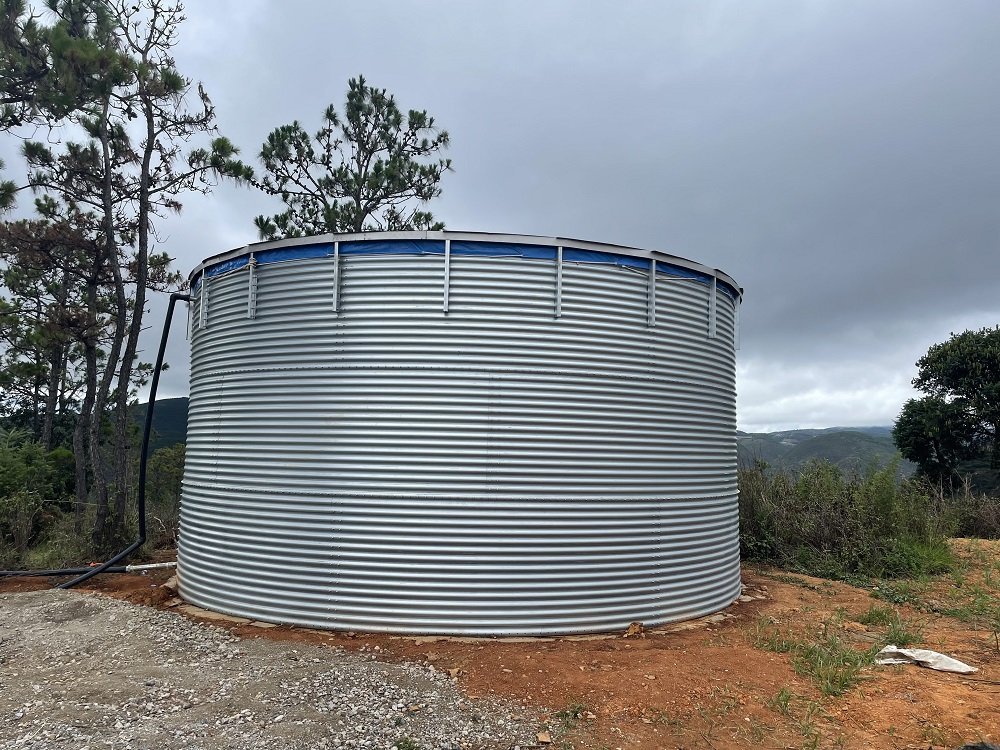 Modular Aquaculture Support Tank for Pond Systems